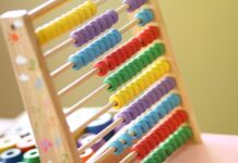 Jakimi cechami charakteryzuje się rachunkowość finansowa?